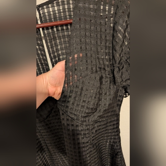 BCBG Fit Flare Mini Dress Size 6 - Picture 4 of 9